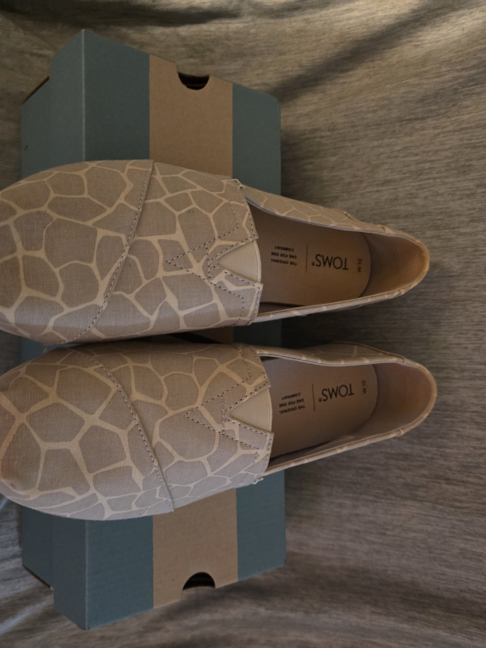 TOMS Alpargata Shoe Box - Grey Savanna Giraffe Print